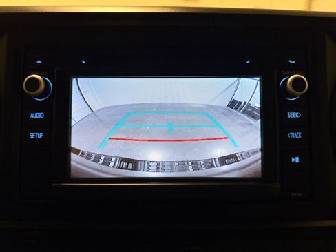 Used 2019 Toyota Tacoma SR w/ SR Convenience Package image 20