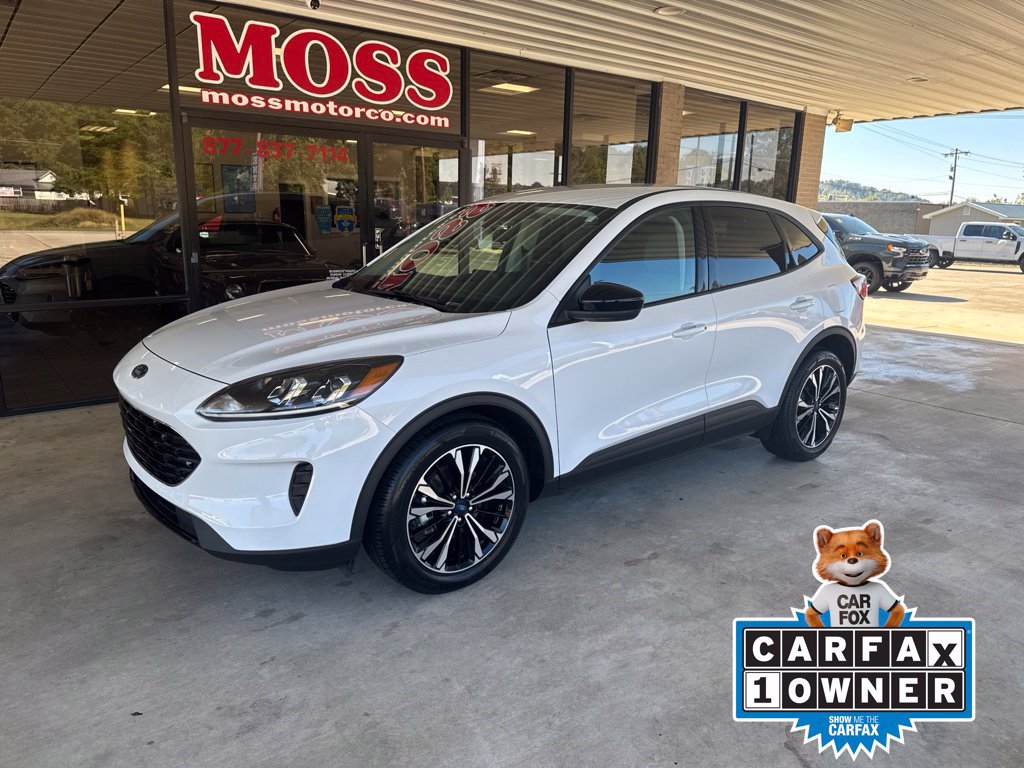Certified 2021 Ford Escape SE w/ SE Sport Appearance Package FWD image 1