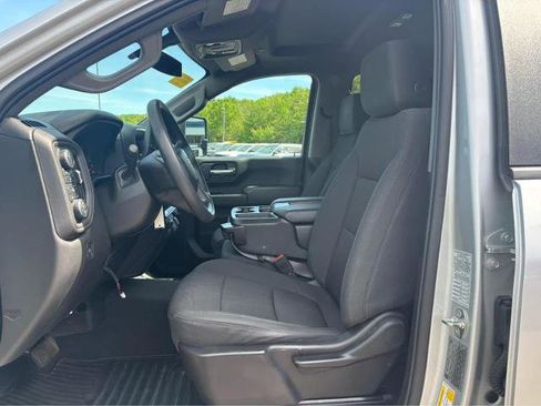 Used 2021 Chevrolet Silverado 2500 Custom w/ Custom Value Package AWD/4WD image 16