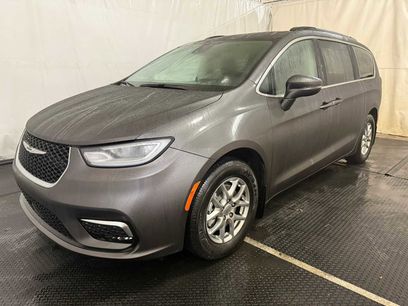 Used 2021 Chrysler Pacifica Touring w/ Cold Weather Group