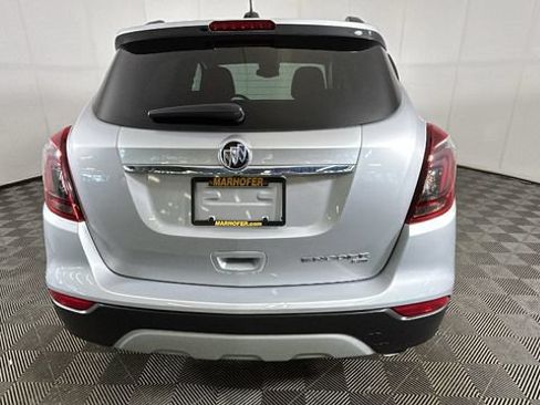 Used 2022 Buick Encore Preferred w/ Safety Package AWD/4WD image 3