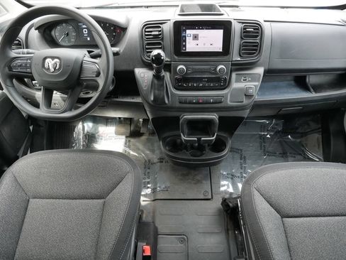 Used 2025 RAM ProMaster 2500 FWD image 18