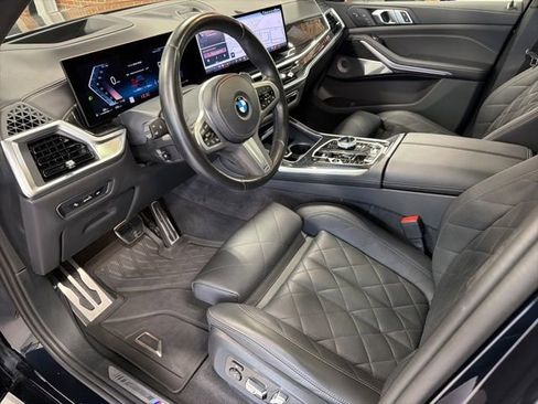 Used 2024 BMW X7 xDrive40i w/ Executive Package AWD/4WD image 14