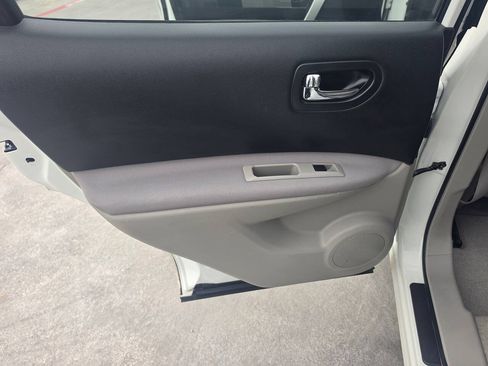 Used 2015 Nissan Rogue S w/ Convenience Package FWD image 20