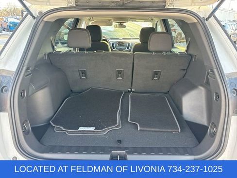 Used 2022 Chevrolet Equinox LT image 24
