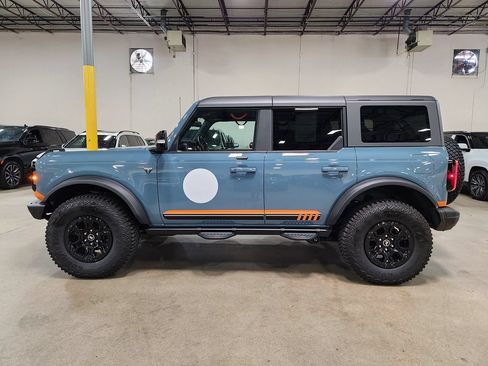 Used 2021 Ford Bronco First Edition AWD/4WD image 11