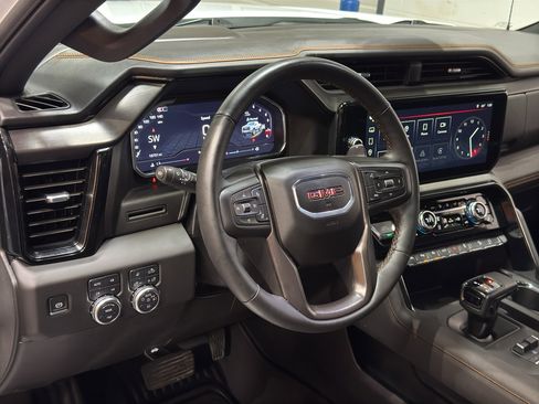 Used 2025 GMC Sierra 1500 AT4 w/ AT4 Premium Package image 20