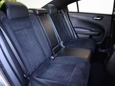Used 2021 Dodge Charger Scat Pack w/ Daytona Edition Group RWD image 27