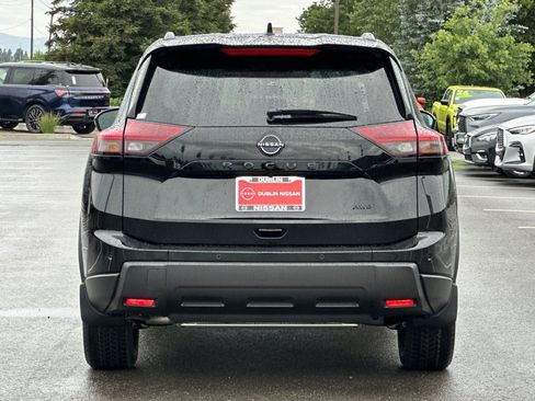 New 2026 Nissan Rogue SV AWD/4WD image 5