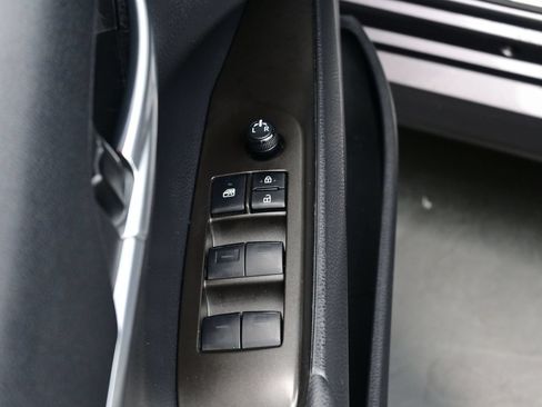 Used 2023 Toyota Camry LE w/ Protection Package (Q2) (TMS) FWD image 10