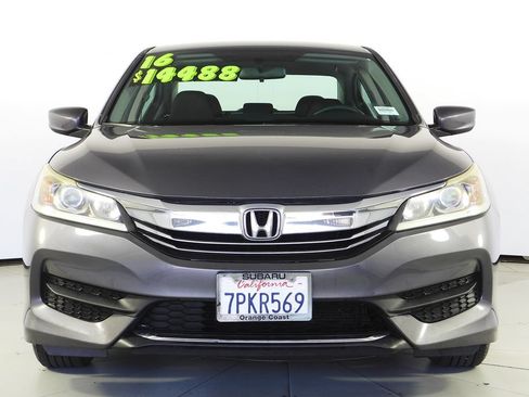 Used 2016 Honda Accord LX image 3