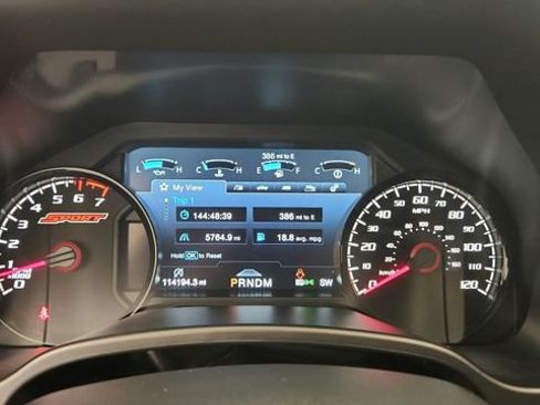 Used 2019 Ford F150 Lariat w/ Equipment Group 502A Luxury AWD/4WD image 14