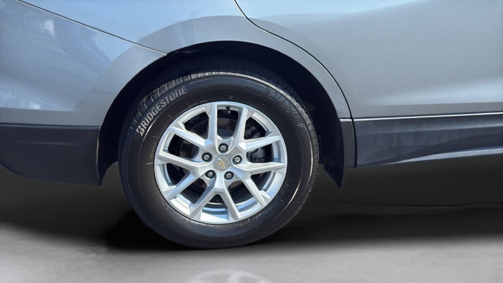 Used 2023 Chevrolet Equinox LT AWD/4WD image 25