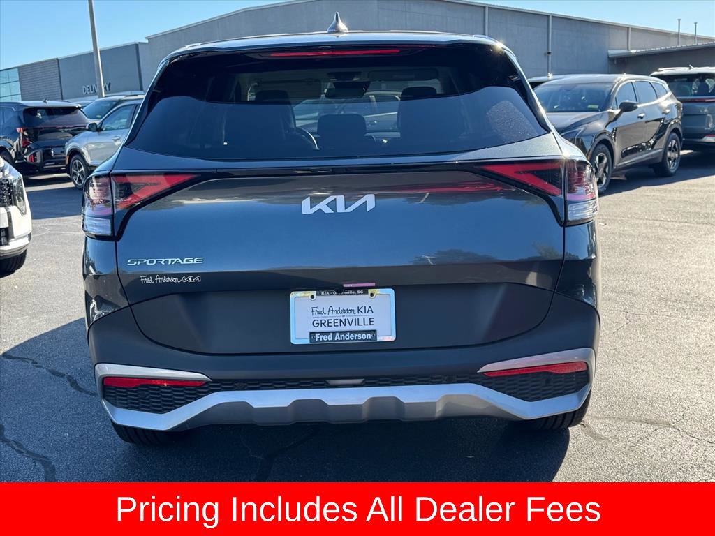 Used 2024 Kia Sportage EX FWD image 4