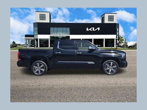 Used 2023 Toyota Tundra Capstone image 1