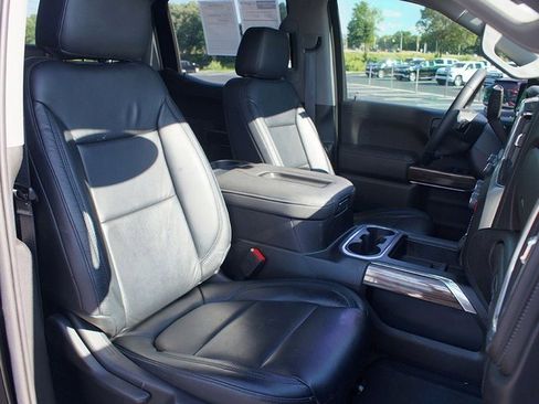 Certified 2022 Chevrolet Silverado 1500 RST image 18