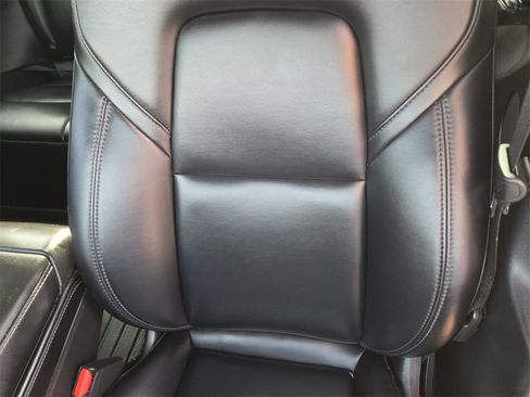 Used 2021 Tesla Model 3 Performance image 17