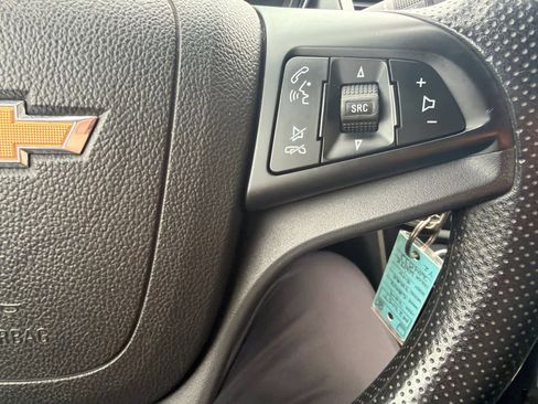 Used 2019 Chevrolet Trax LT image 23