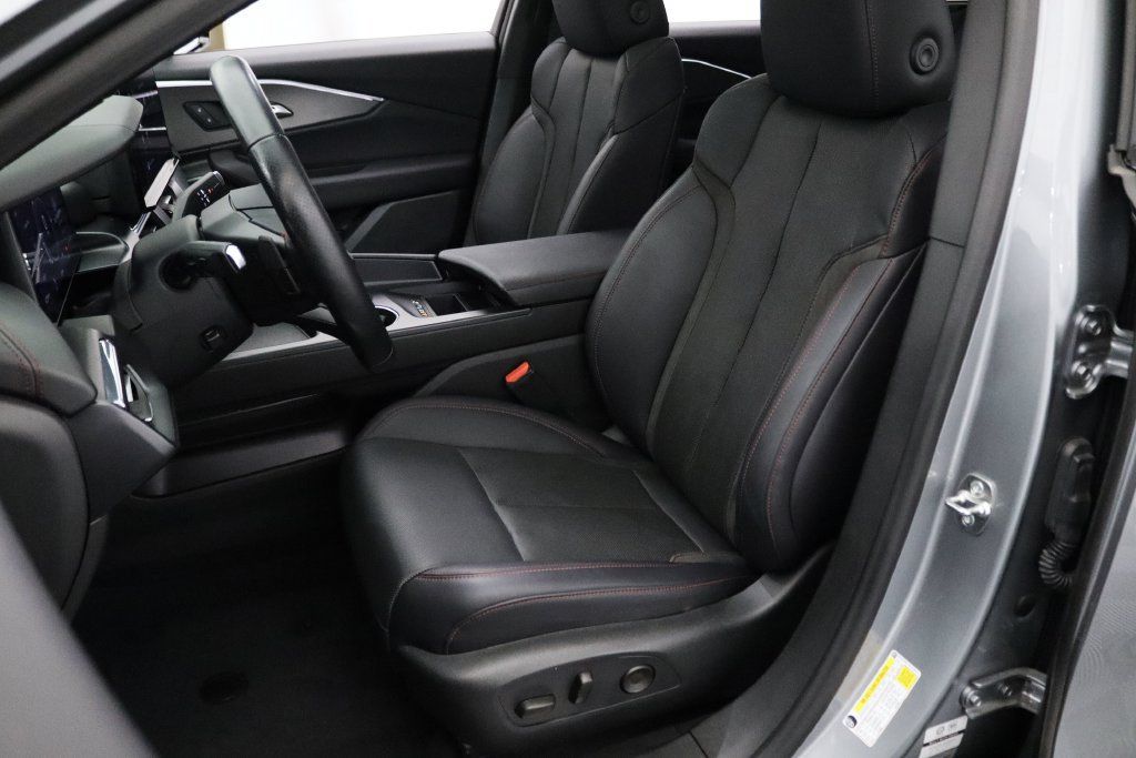 Used 2024 Acura ZDX A-Spec AWD/4WD image 2