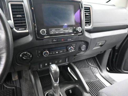 Used 2023 Nissan Frontier SV w/ SV Convenience Package AWD/4WD image 14