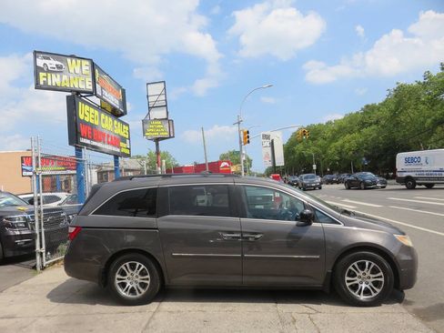 Used 2013 Honda Odyssey EX-L image 9