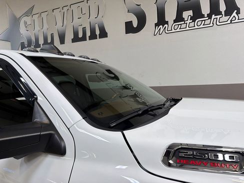 Used 2022 RAM 2500 Limited AWD/4WD image 50