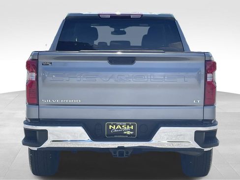 Used 2023 Chevrolet Silverado 1500 LT AWD/4WD image 4