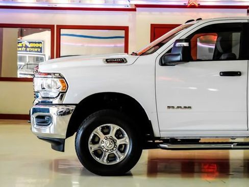 Used 2024 RAM 2500 Big Horn image 13