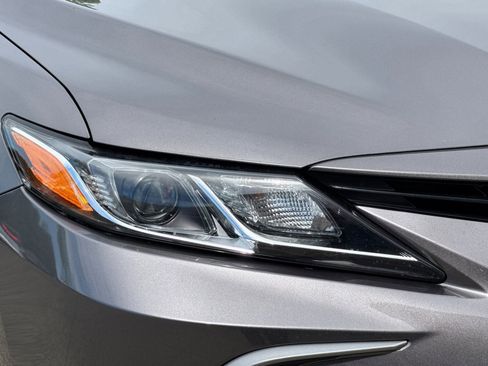 Used 2023 Toyota Camry LE AWD/4WD image 10