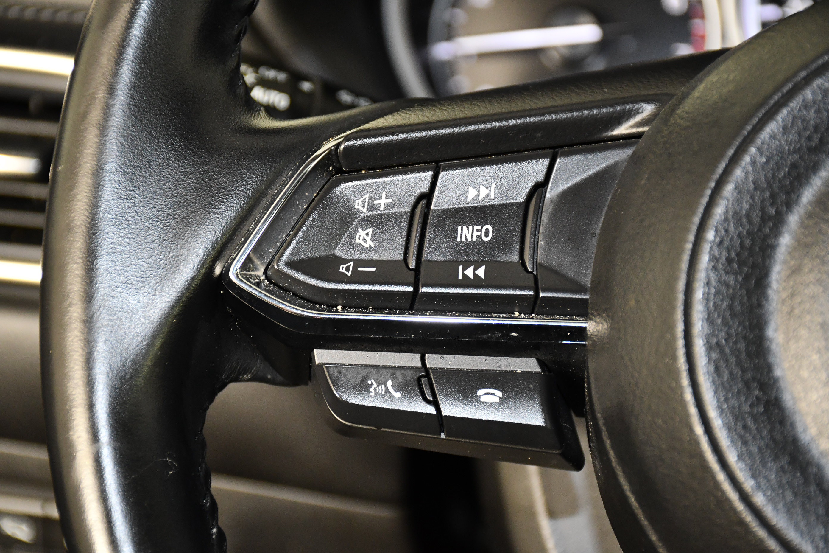 Used 2025 MAZDA CX-5 AWD 2.5 S w/ Preferred Package image 20