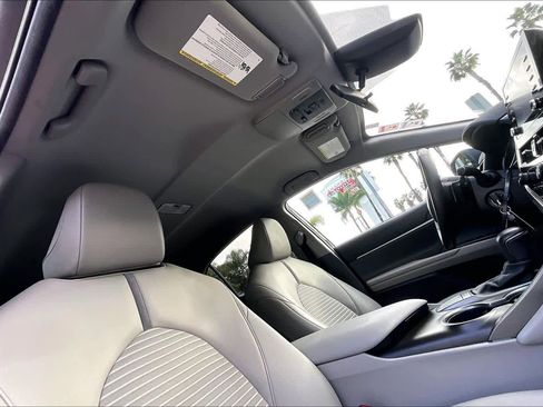 Certified 2023 Toyota Camry SE image 13