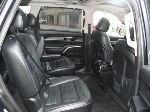 Used 2022 Kia Telluride SX w/ SX Prestige Package AWD/4WD image 20
