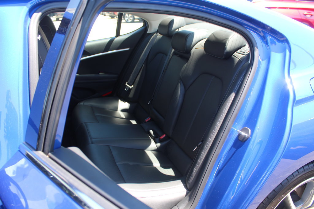 Used 2023 Genesis G70 2.0T AWD/4WD image 13