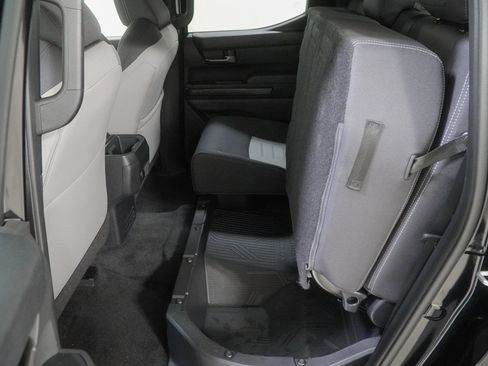 Used 2024 Toyota Tacoma TRD Sport image 44