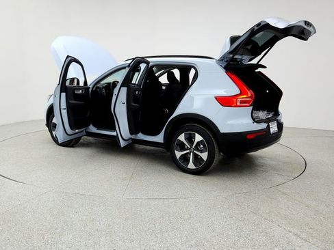 New 2026 Volvo XC40 B5 Plus w/ Protection Package Premier image 12