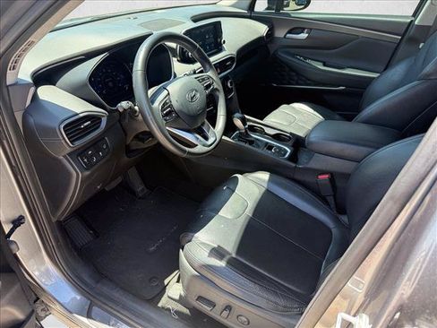 Used 2019 Hyundai Santa Fe Limited FWD image 9