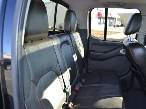 Used 2016 Nissan Frontier PRO-4X w/ Pro-4x Luxury Package image 39