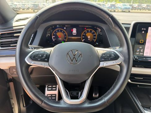 Used 2024 Volkswagen Atlas Cross Sport SEL Premium R-Line AWD/4WD image 12