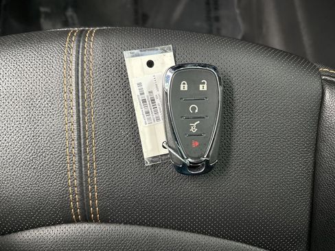 Used 2024 Chevrolet Equinox Premier image 48