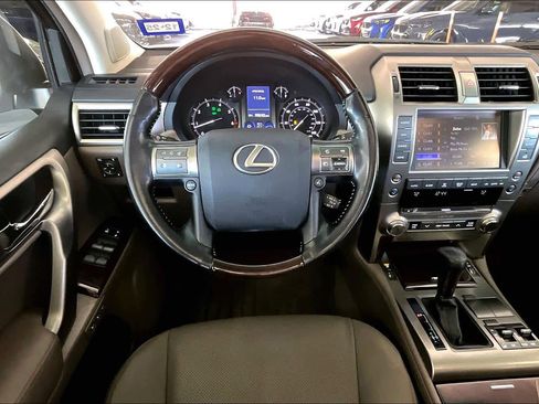 Used 2019 Lexus GX 460 Premium image 5