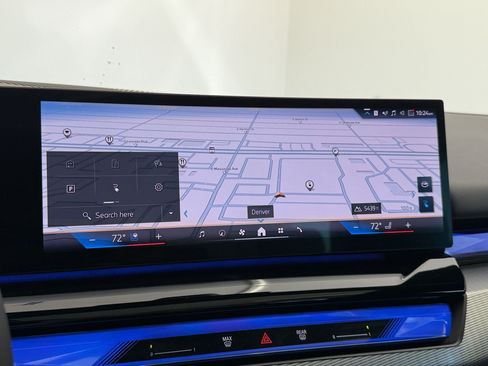 Certified 2025 BMW i5 xDrive40 w/ M Sport Package AWD/4WD image 20