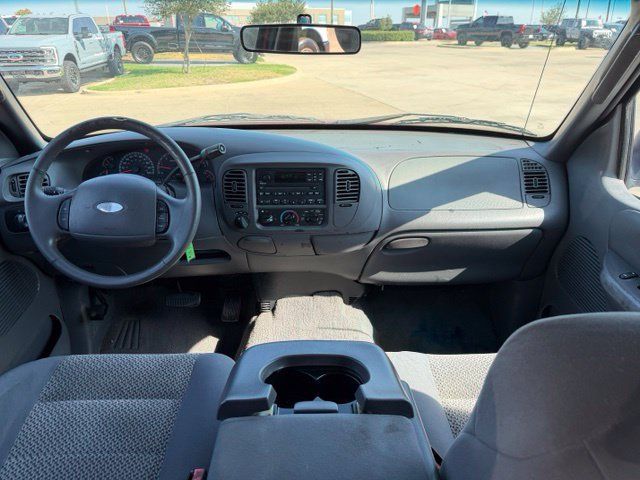 Used 2002 Ford F150 XLT AWD/4WD image 21