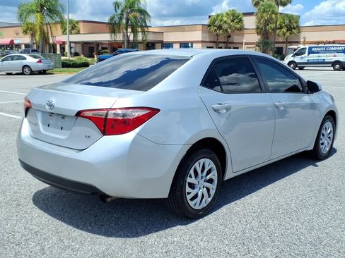 Used 2017 Toyota Corolla L FWD image 7