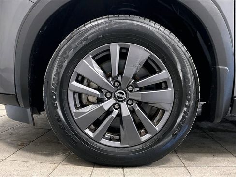 Used 2022 Nissan Pathfinder SV w/ SV Premium Package image 7