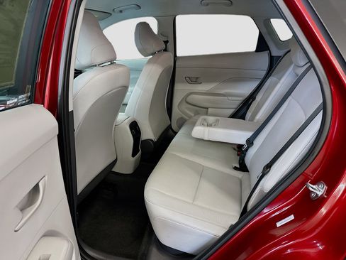 Used 2025 Hyundai Kona SEL image 28