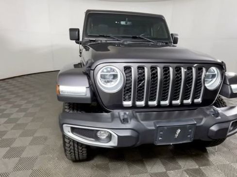 Used 2021 Jeep Gladiator Overland w/ Uconnect 4C Nav & Sound Group AWD/4WD image 13