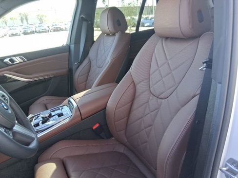 New 2026 BMW X5 xDrive50e w/ M Sport Package AWD/4WD image 14