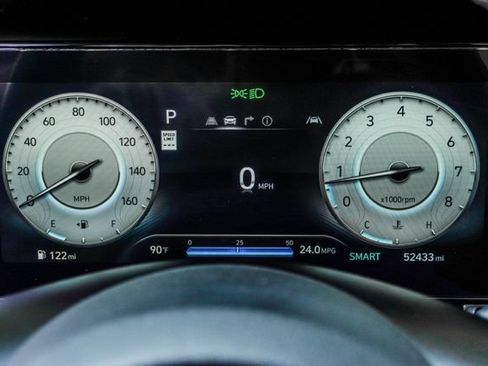 Used 2025 Hyundai Elantra Limited FWD image 37