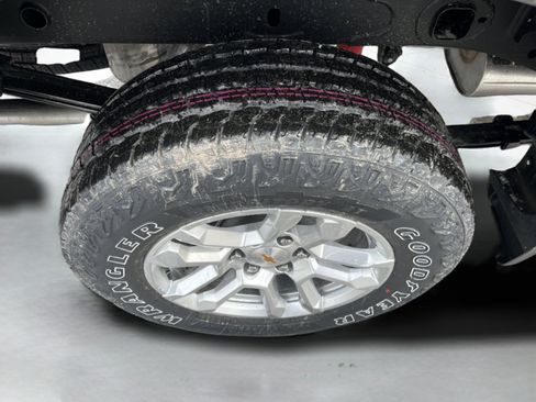 New 2026 Chevrolet Silverado 1500 LT image 9