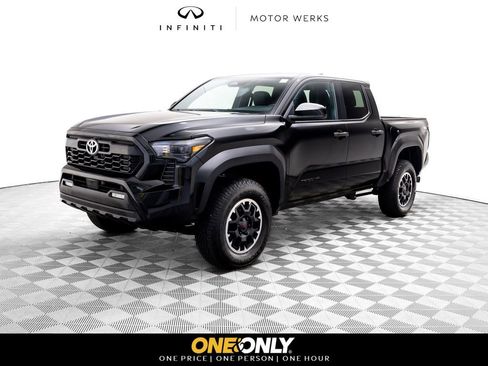 Used 2024 Toyota Tacoma TRD Off-Road image 1